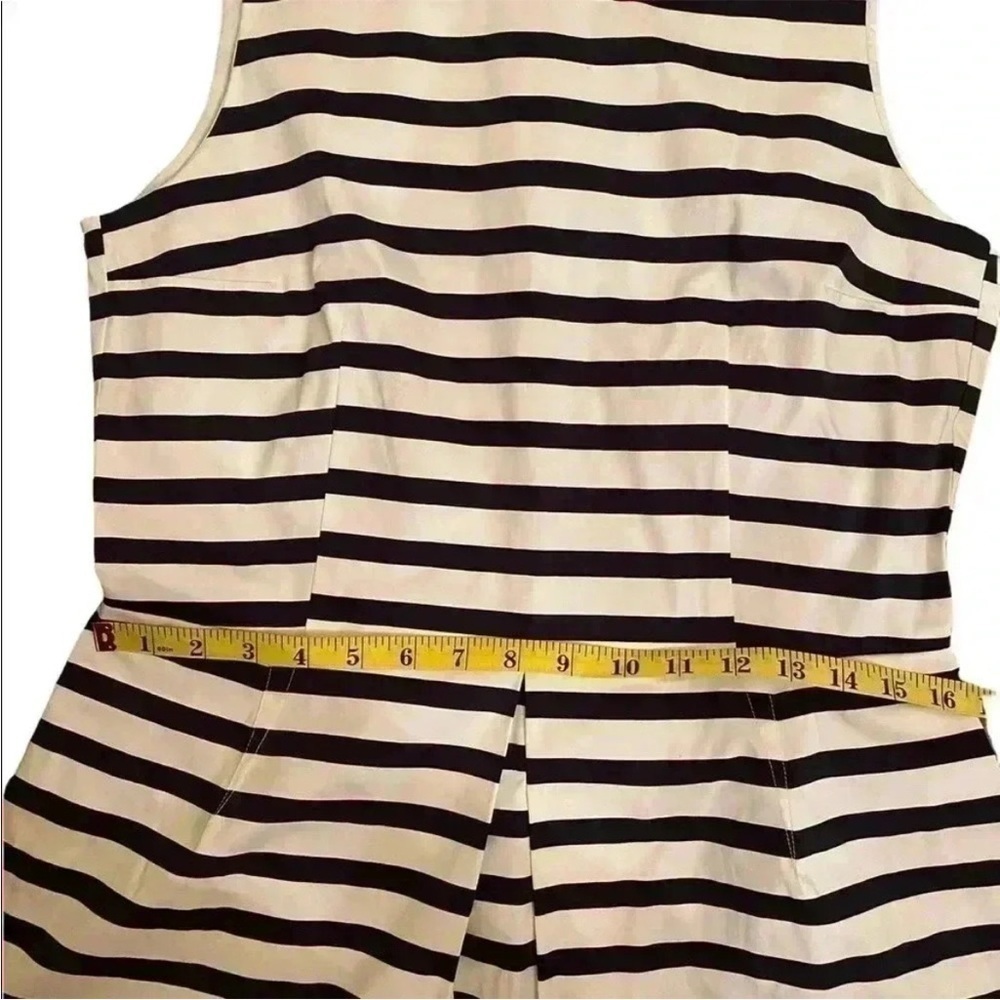 GAP Sateen Fit and Flare size 8 Black and white striped dress New With Tags - Picture 6 of 7